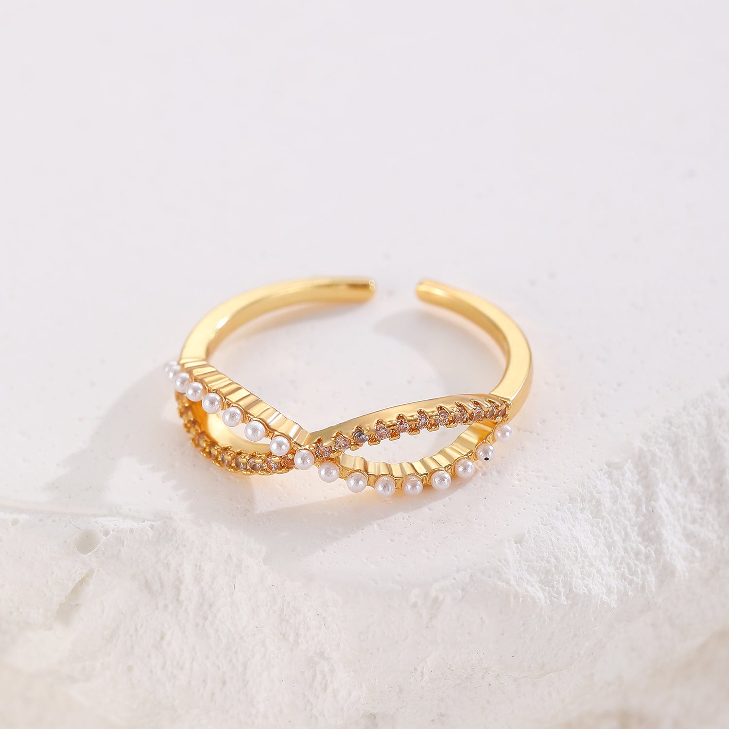 Wholesale Women' s hollow cross micro-paved zircon ring